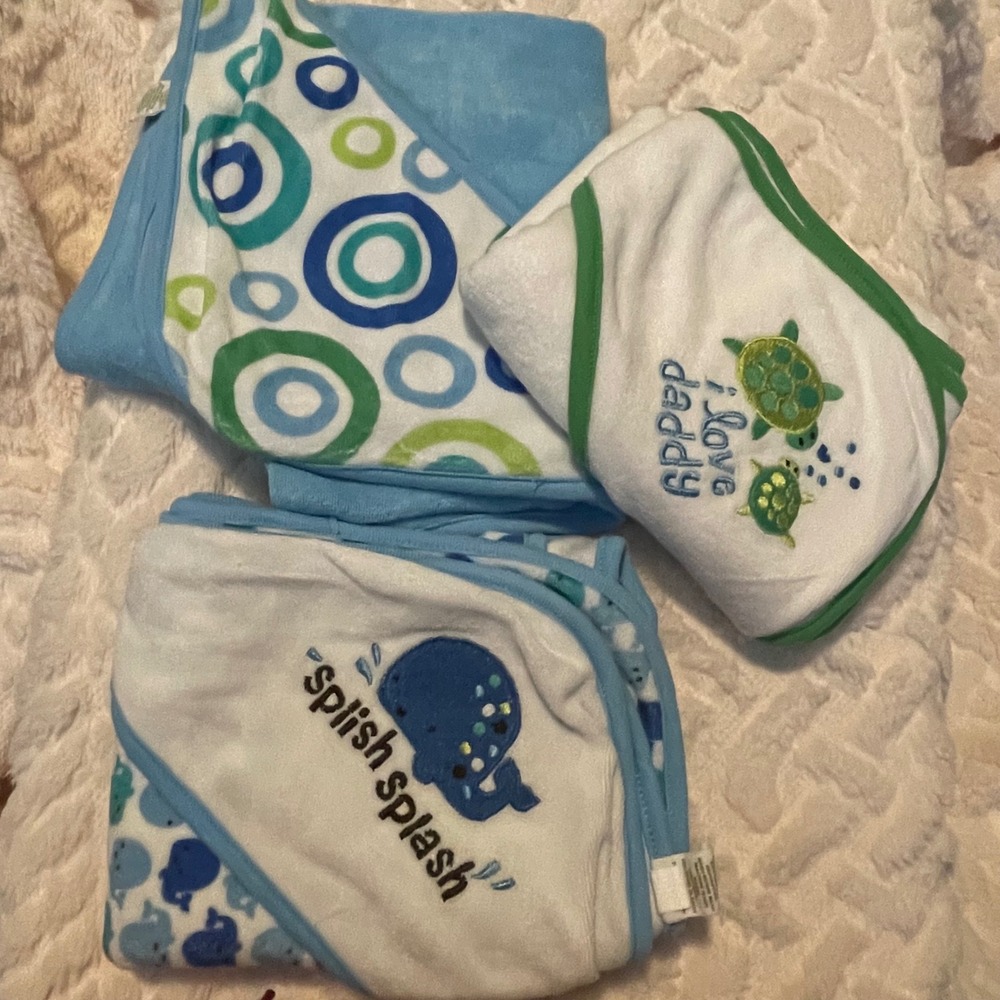 Circo Hooded Baby Bath Towel Set of 3 Whale‎ Turtle Circles Infant wash towels